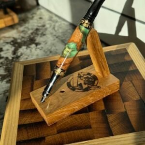 Nouveau Sceptre Twist Pen